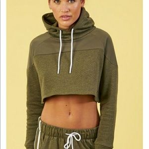 🦈 Nikki B Dark Olive Marl Cropped Surface Hoodie